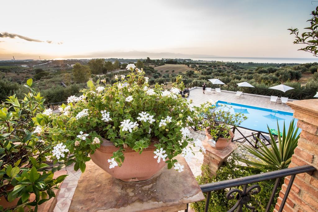 Le Colline Del Gelso-Masseria Mazzei ロッサーノ エクステリア 写真